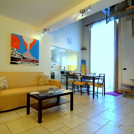 Spicchi Di Sole Bed & Breakfast Napoli Exterior foto