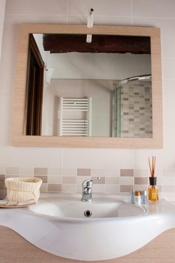 Spicchi Di Sole Bed & Breakfast Napoli Exterior foto