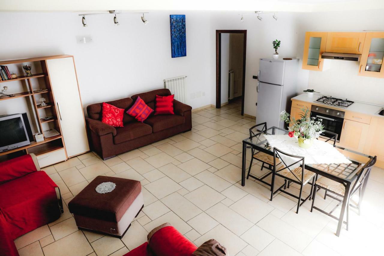 Spicchi Di Sole Bed & Breakfast Napoli Exterior foto